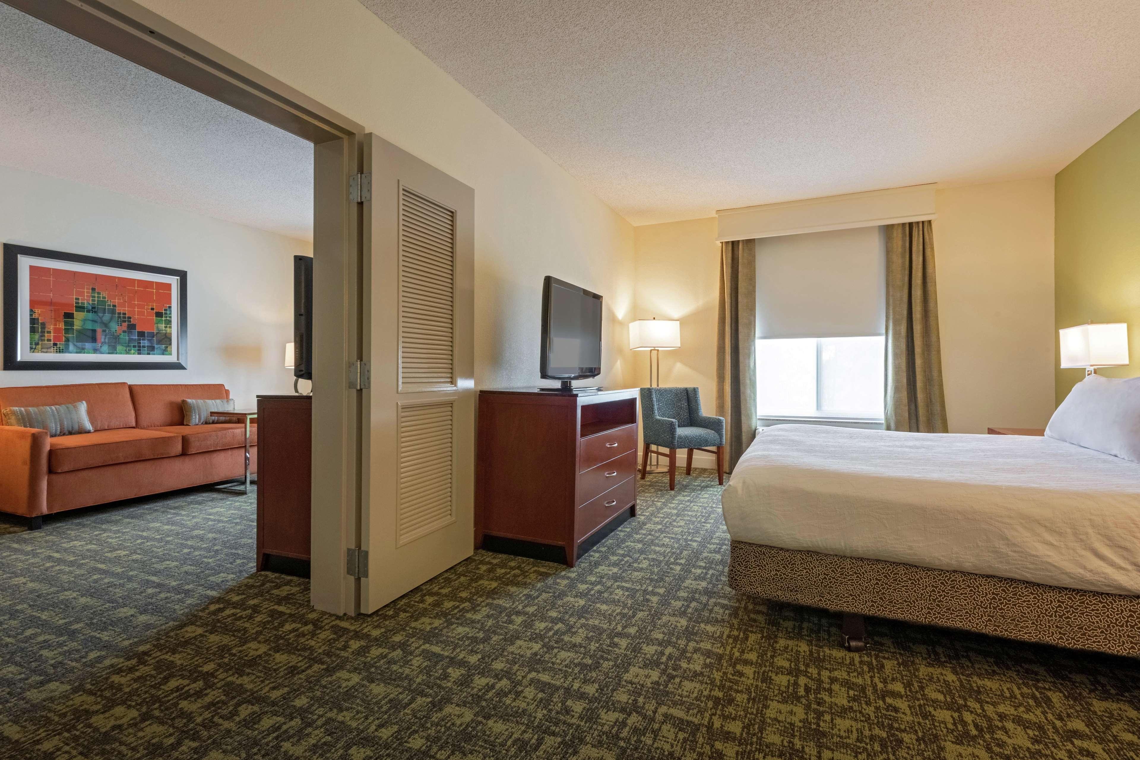 Hilton Garden Inn Meridian Exterior foto
